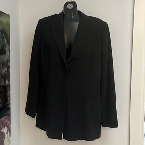 Classic oversized black blazer Holt Renfrew 14